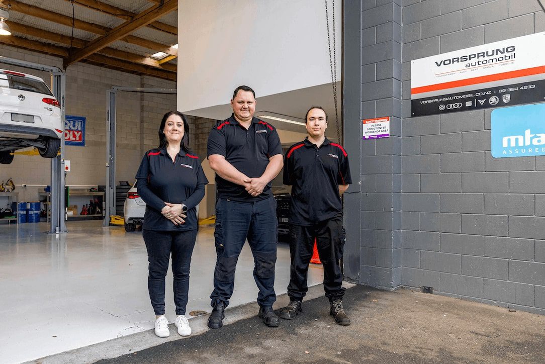 team at vosprung automobil the european specialists auckland